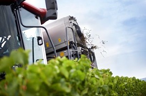 Kombajn za berbu grožđa ERO