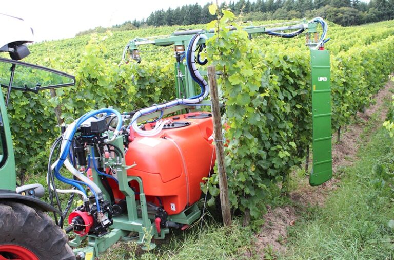 LIPCO atomizer sa reciklažom za vinograde i voćnjake