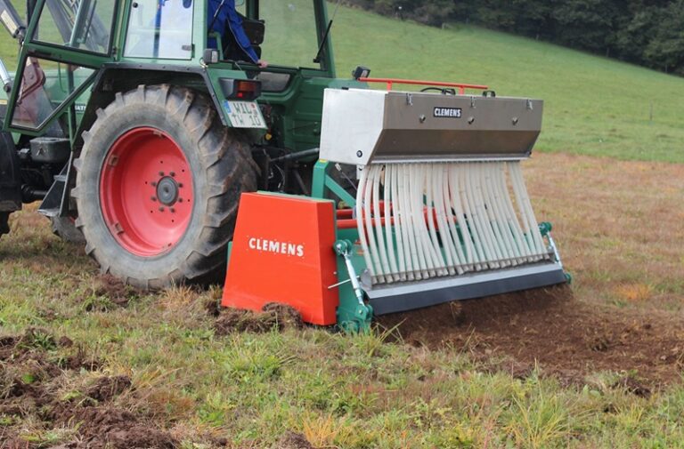 Vinogradarska mehanička sejalica za travu CLEMENS