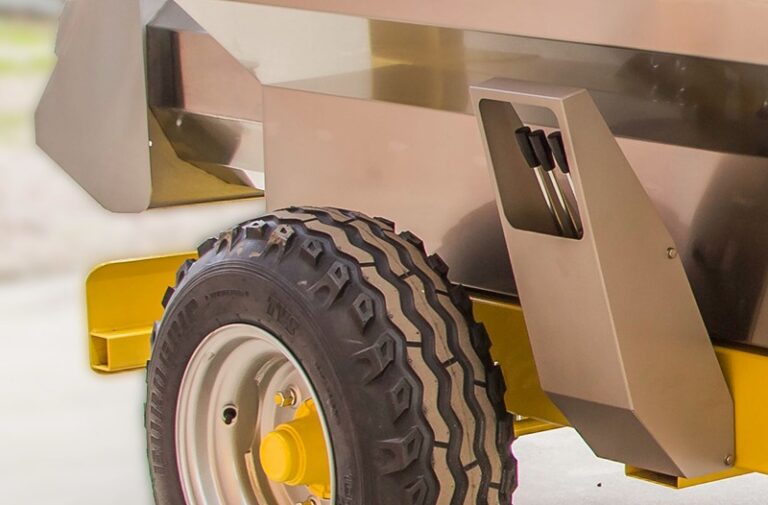 STRAZZARI GRE Prikolica za grožđe sa mogućnošću podizanja