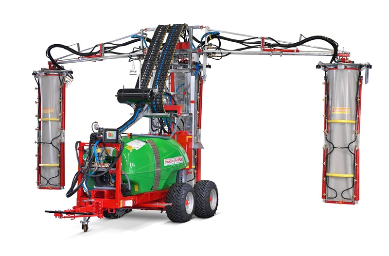 Vinogradarski i voćarski Munckhof vučeni troredi atomizer