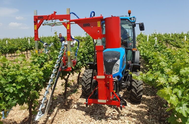 Mašina za podizanje i vezivanje lastara